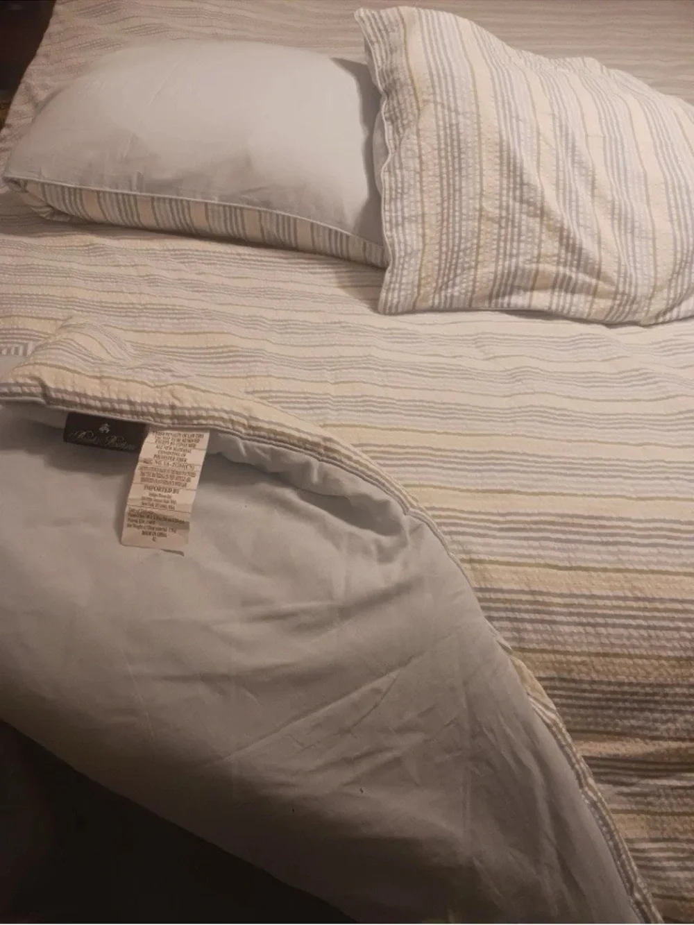 Brooks Brothers Striped Seersucker Comforter in Cream and Pale Blue